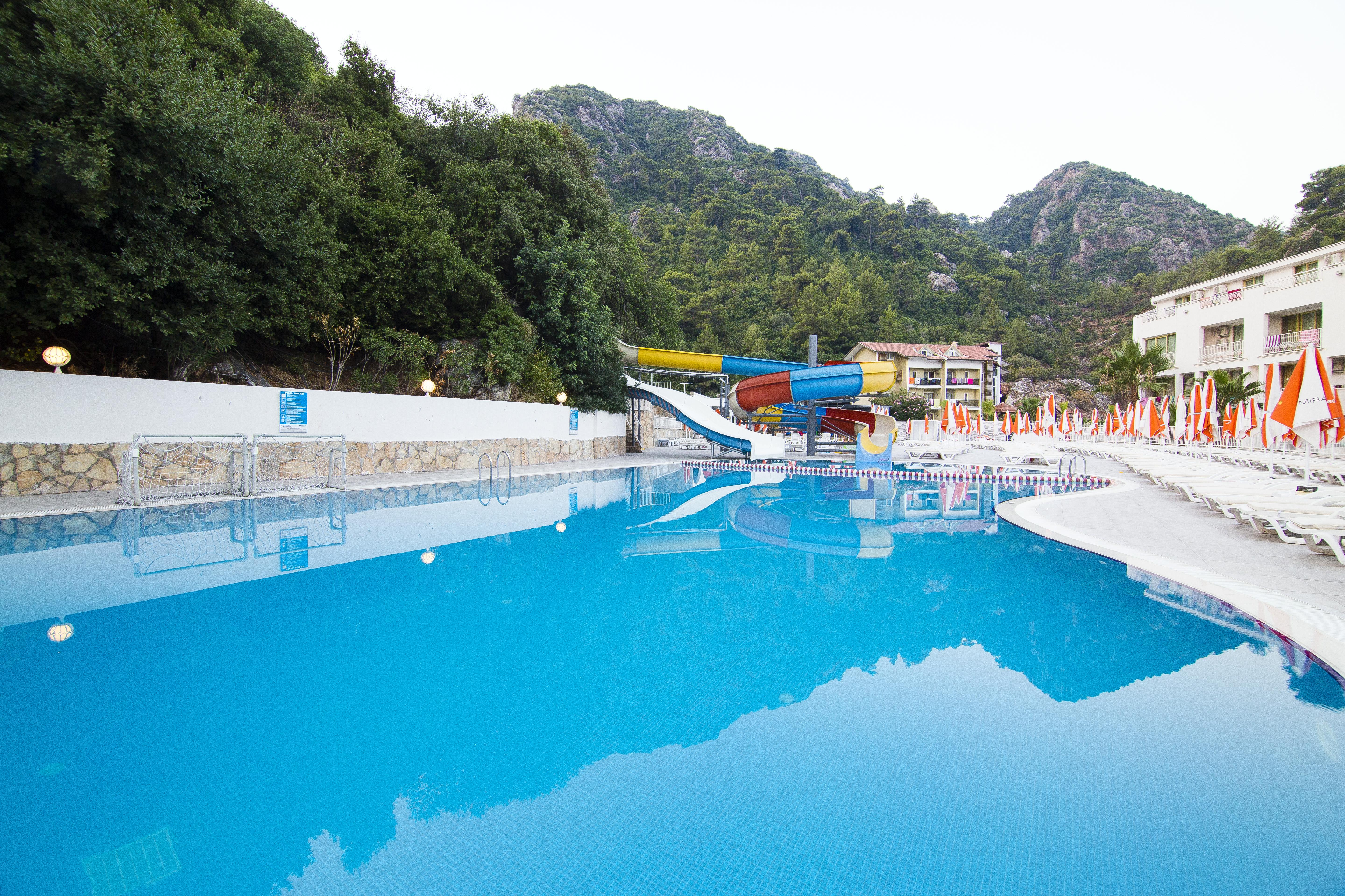 Mirage World Hotel İçmeler Exterior foto