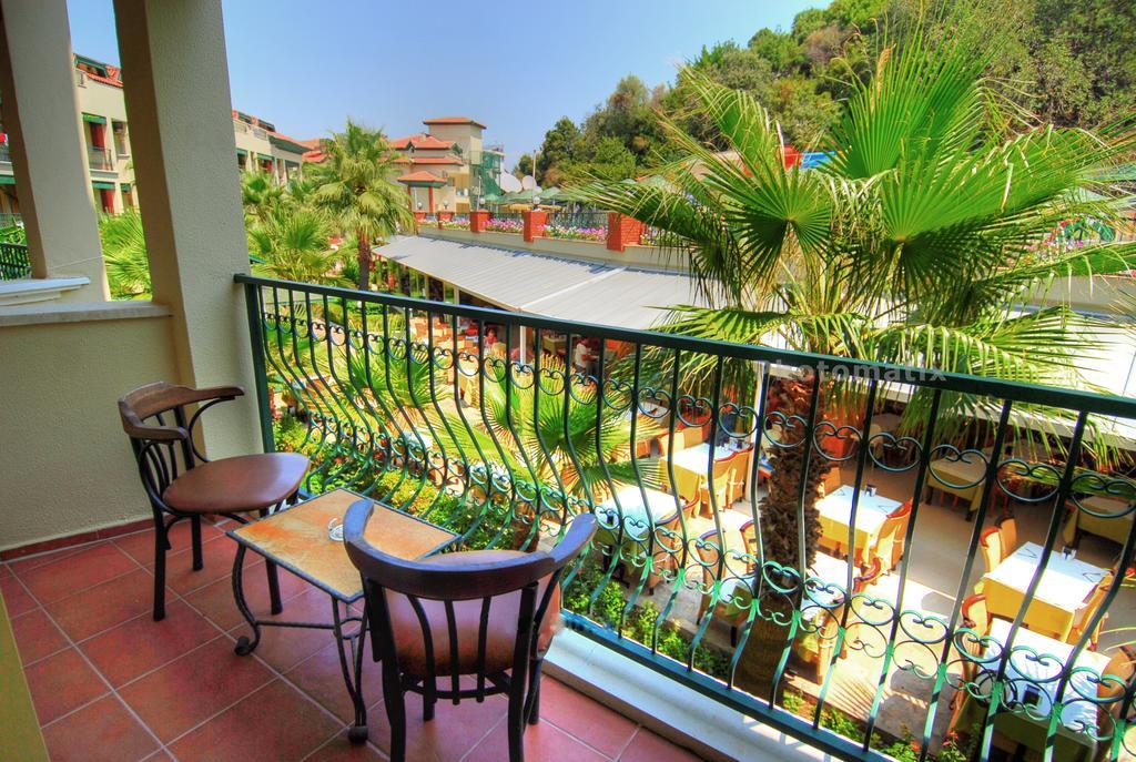 Mirage World Hotel İçmeler Exterior foto
